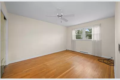 1114 E Dogwood Lane, Mount Prospect, IL 60056 - Photo 13