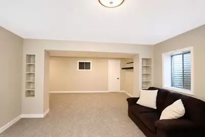1759 Deerhaven Drive, Crystal Lake, IL 60014 - Photo 39