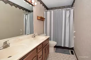 17001 McGuire Rd, Harvard, IL 60033 - Photo 11