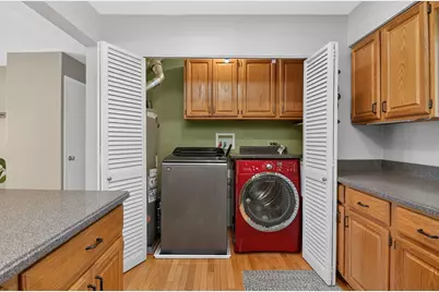 700 E Turner Avenue, Roselle, IL 60172 - Photo 11