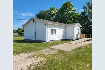 17611 E 4750S Road, Pembroke Twp, IL 60958 - Photo 13