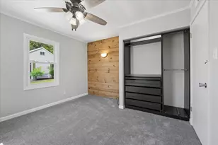 1805 Kelly Ave, Crest Hill, IL 60403 - Photo 9