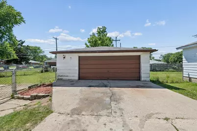 1805 Kelly Avenue, Crest Hill, IL 60403 - Photo 19
