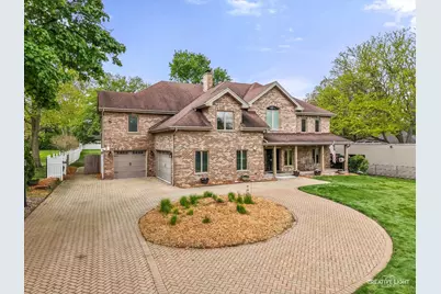10S060 Clarendon Hills Road, Willowbrook, IL 60527 - Photo 1