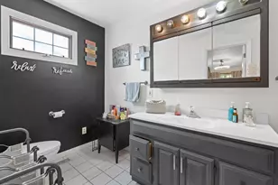 385 Princeton Ave, Bourbonnais, IL 60914 - Photo 7