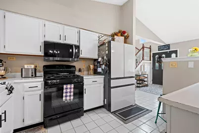 385 Princeton Avenue, Bourbonnais, IL 60914 - Photo 3