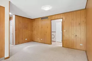 1535 Easy St, Elgin, IL 60123 - Photo 13