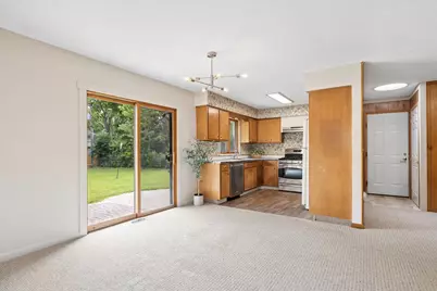 1535 Easy Street, Elgin, IL 60123 - Photo 9