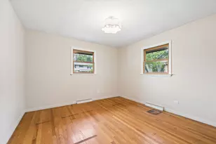 1535 Easy St, Elgin, IL 60123 - Photo 19