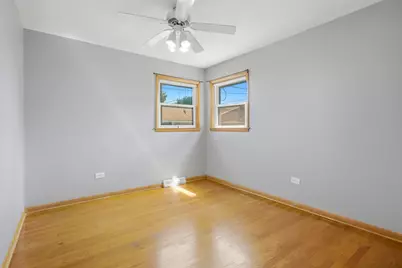9607 S Sacramento Avenue, Evergreen Park, IL 60805 - Photo 17