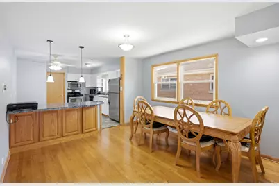 9607 S Sacramento Avenue, Evergreen Park, IL 60805 - Photo 9