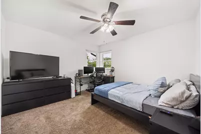 908 S Briggs Street, Joliet, IL 60433 - Photo 13