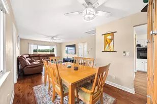 908 S Briggs St, Joliet, IL 60433 - Photo 5