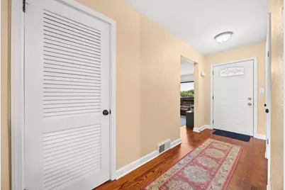 908 S Briggs Street, Joliet, IL 60433 - Photo 17