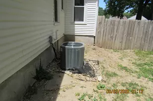 324 W Sumner St, Streator, IL 61364 - Photo 19