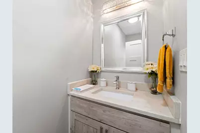 606 S 2nd Avenue, Maywood, IL 60153 - Photo 13