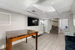 606 S 2nd Ave, Maywood, IL 60153 - Photo 21