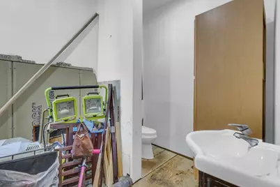 2114 S Trumbull Avenue, Chicago, IL 60623 - Photo 33
