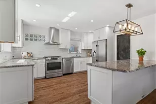4219 Keeney St, Skokie, IL 60076 - Photo 3