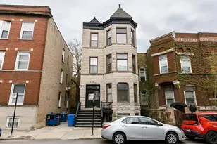 2425 N Geneva Terrace, Chicago, IL 60614 - Photo 1