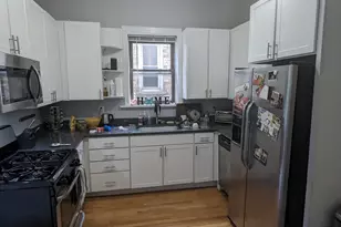 2425 N Geneva Terrace, Chicago, IL 60614 - Photo 3