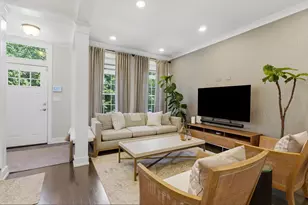 1540 N Talman Ave, Chicago, IL 60622 - Photo 5