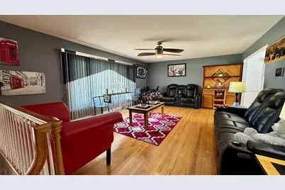 1348 Berry Lane, Flossmoor, IL 60422 - Photo 3