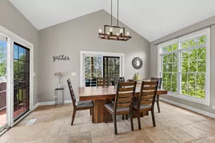 12 Covington Ct, Algonquin, IL 60102 - Photo 9
