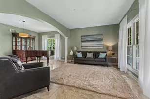 12 Covington Ct, Algonquin, IL 60102 - Photo 5
