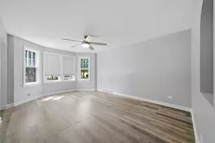 3858 W 59th Pl, Chicago, IL 60629 - Photo 5
