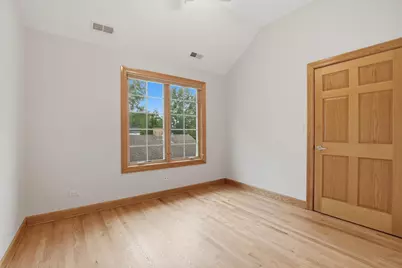 1825 S Fairview Avenue, Park Ridge, IL 60068 - Photo 27