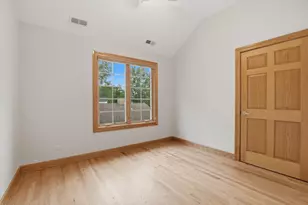 1825 S Fairview Ave, Park Ridge, IL 60068 - Photo 27