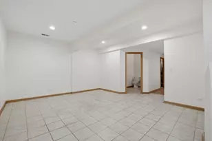 1825 S Fairview Ave, Park Ridge, IL 60068 - Photo 33