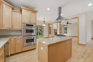 1825 S Fairview Ave, Park Ridge, IL 60068 - Photo 9