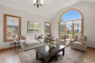 1825 S Fairview Ave, Park Ridge, IL 60068 - Photo 5