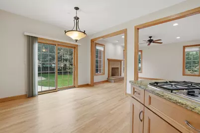 1825 S Fairview Avenue, Park Ridge, IL 60068 - Photo 11