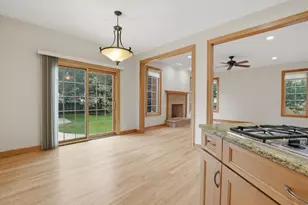 1825 S Fairview Ave, Park Ridge, IL 60068 - Photo 11