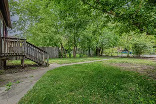 2913 Gabriel Ave, Zion, IL 60099 - Photo 29
