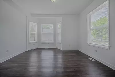 2913 Gabriel Avenue, Zion, IL 60099 - Photo 5