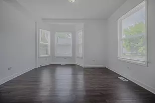2913 Gabriel Ave, Zion, IL 60099 - Photo 5