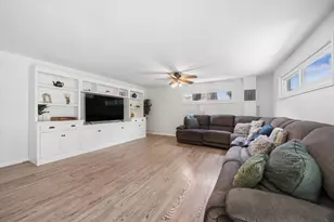 116 W Park Dr, Lombard, IL 60148 - Photo 7