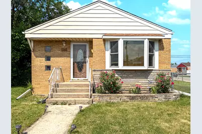 8128 S Komensky Avenue, Chicago, IL 60652 - Photo 1