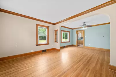 1220 N Springfield Avenue, Rockford, IL 61101 - Photo 9