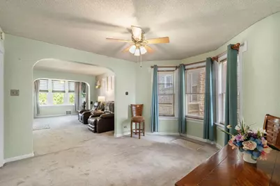5040 N Lawndale Avenue, Chicago, IL 60625 - Photo 3