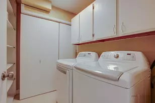 585 Williamsburg Ct, Wheeling, IL 60090 - Photo 25