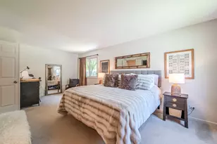52 Redstart Rd, Naperville, IL 60565 - Photo 13