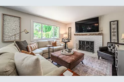 52 Redstart Road, Naperville, IL 60565 - Photo 11