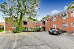 6600 N Ridge Blvd, Chicago, IL 60626 - Photo 13