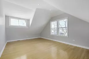 5635 W Patterson Ave, Chicago, IL 60634 - Photo 15