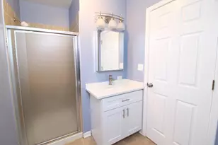 3732 N Ashland Ave, Chicago, IL 60613 - Photo 9